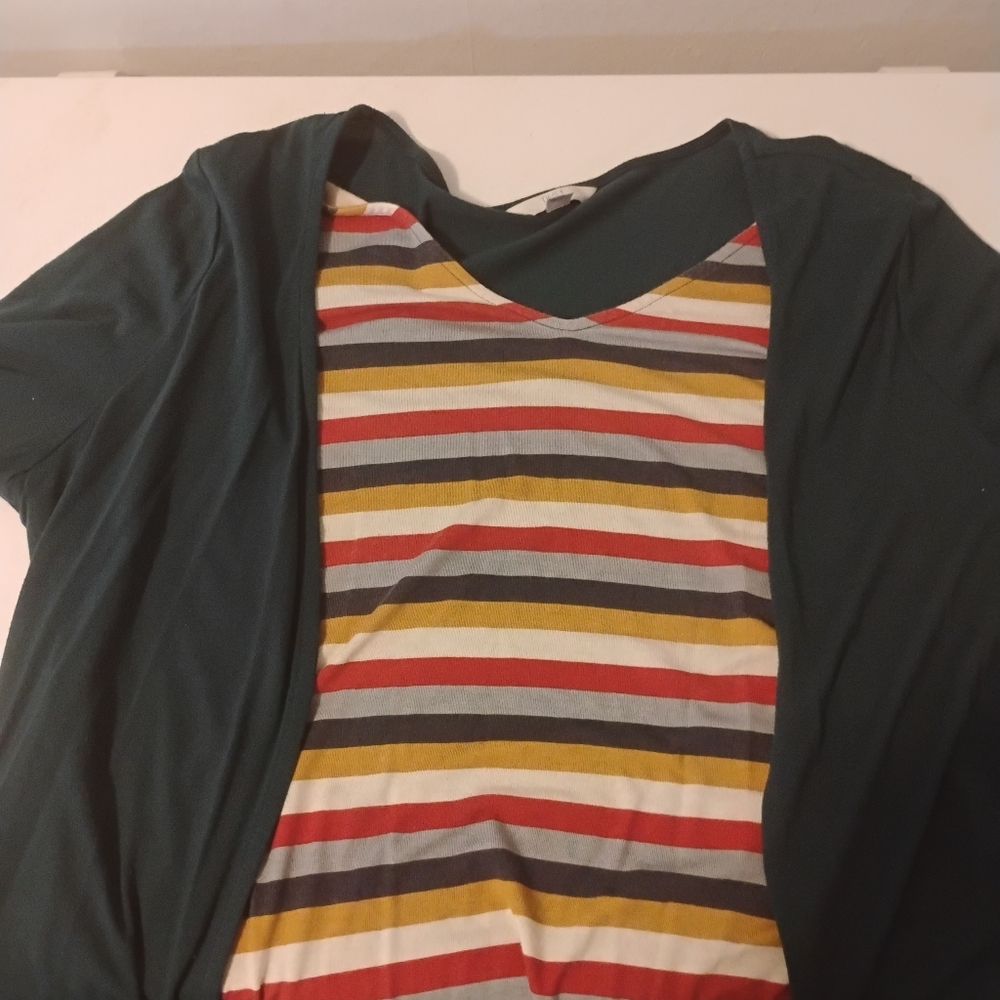 Time and Tru Dark Green Cardigan